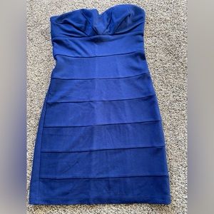 Strapless dress